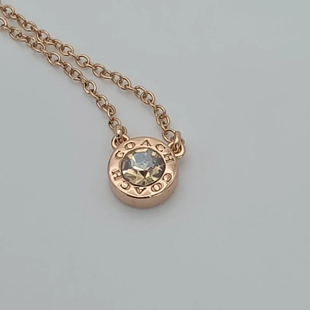 Vtg COACH Necklace Open Circle Crystal Pendant Rose Gold Plate‎ Round Link 18
